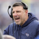 mike-vrabel-hired-by-patriots-as-new-head-coach-in-homecoming