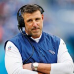 homecoming:-vrabel-returns-to-pats-as-new-hc