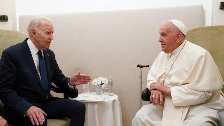 biden-awards-pope-francis-with-highest-civilian-honor,-presidential-medal-of-freedom,-over-the-phone