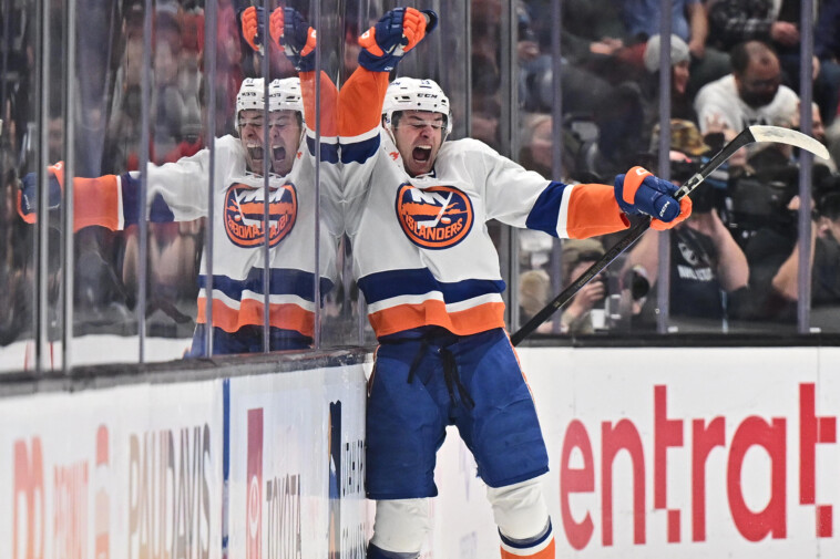 mathew-barzal-finally-resembling-old-self-in-needed-islanders-boon