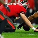 mayfield-blames-self-for-‘dumb-stuff’-that-cost-bucs