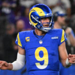 rams-bailed-out-vs.-vikings-after-apparent-strip-sack-of-matthew-stafford-ruled-an-incomplete-pass