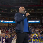 andrew-whitworth-delivers-inspiring-speech-before-rams’-playoff-game-after-la-wildfires