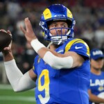 rams’-matthew-stafford-acknowledges-‘playing-for-people-back-home’-amid-la-wildfires