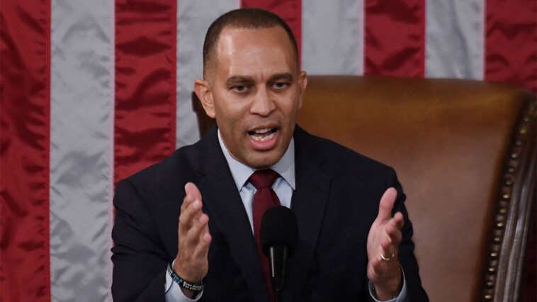 hakeem-jeffries-says-trans-athletes-ban-bill-will-‘unleash-predators-on-girls’-but-offers-no-explanation-how