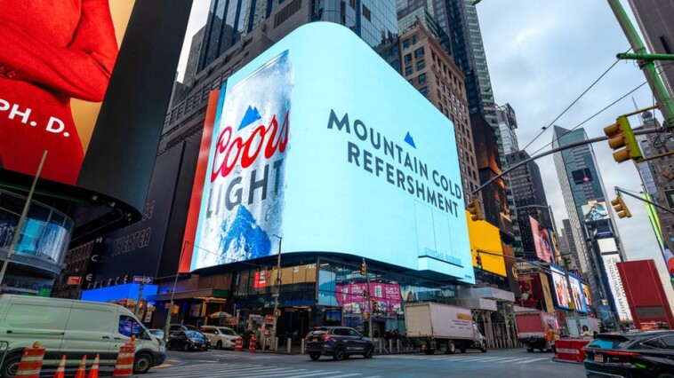 coors-light-blames-its-‘refershment’-ad-typo-on-a-‘case-of-the-mondays’