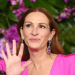 julia-roberts-torched-for-slamming-looters-of-la-fires-after-supporting-dem-policies