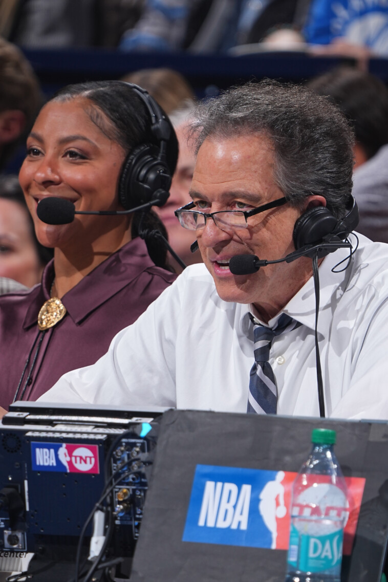 amazon-nearing-deal-to-hire-kevin-harlan-as-announcer-for-nba-games