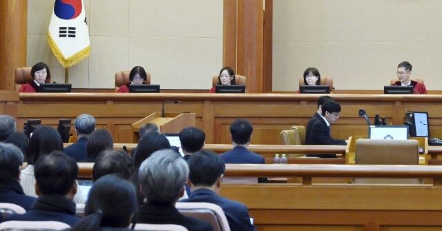 south-korean-president-derails-impeachment-hearing-by-not-showing-up