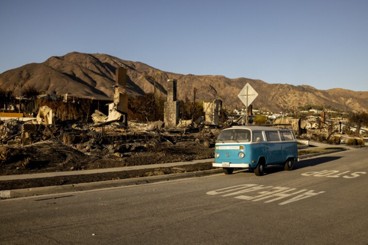 la-mayor-karen-bass-failed-to-deploy-highly-trained-$1m-crisis-response-team-to-help-wildfire-victims