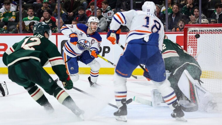 oilers-superstar-connor-mcdavid-moves-into-2nd-in-all-time-points-in-team-history-in-win-over-wild