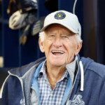 ‘comedic-genius’:-mlb-hall-of-fame-broadcaster-bob-uecker-dies-at-90