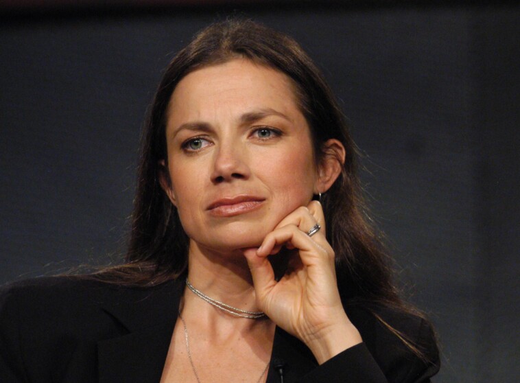 filmmaker-justine-bateman-warns-newsom-has-to-be-removed-‘before-something-worse-happens’