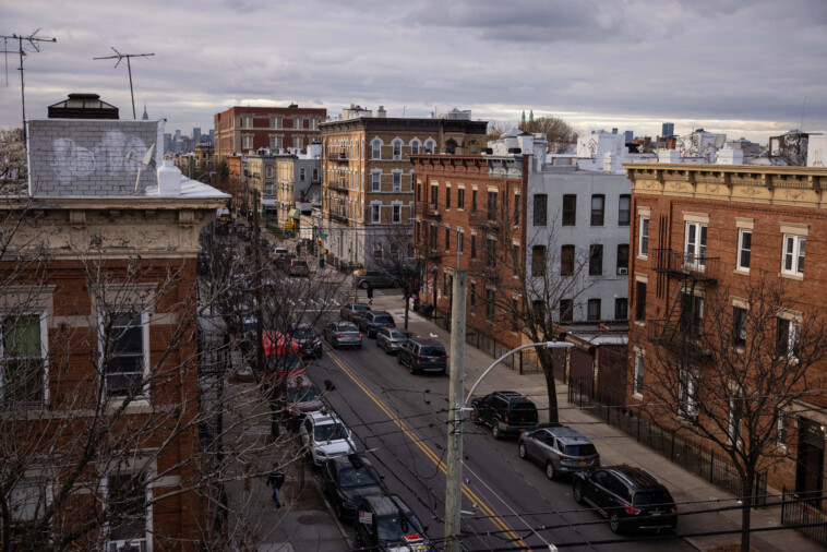 for-the-second-year-in-a-row,-this-queens-district-is-the-‘top-nyc-neighborhood-to-watch’