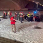 divers-pull-man-from-icy-potomac-river-after-car-plunges-off-arlington-memorial-bridge-in-dc