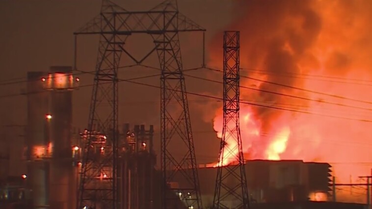 power-plant-in-moss-landing,-ca-erupts-in-flames,-triggers-immediate-evacuation-order-over-toxic-air-hazard