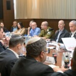 israeli-security-cabinet-votes-to-approve-ceasefire-and-hostage-deal