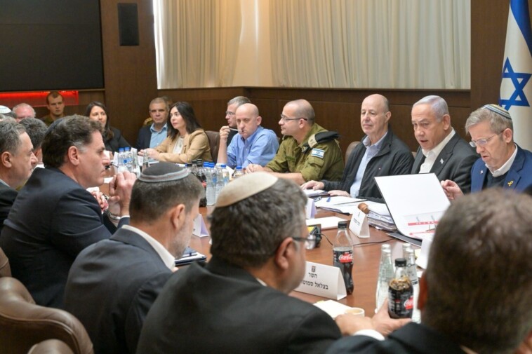 israeli-security-cabinet-votes-to-approve-ceasefire-and-hostage-deal