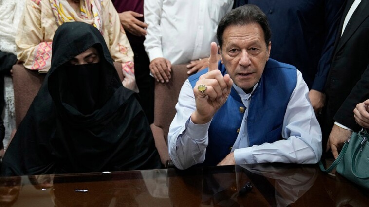 pakistani-court-sentences-ex-pm-imran-khan-and-his-wife-to-14-and-7-years-in-prison-in-graft-case