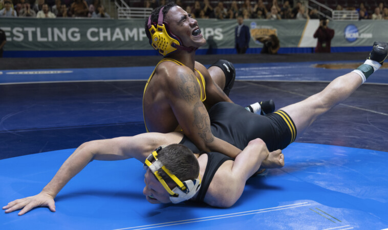 ‘blows-my-mind’:-one-legged-wrestler-can’t-believe-what’s-happened-to-his-life-story