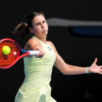 australian-open-2025:-how-to-watch-the-emma-navarro-vs.-ons-jabeur-match-today