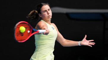 australian-open-2025:-how-to-watch-the-emma-navarro-vs.-ons-jabeur-match-today