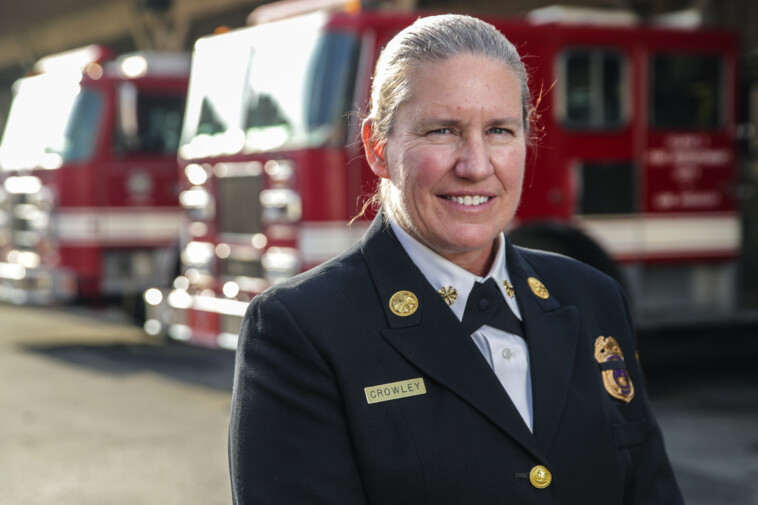 la-fire-chief-gets-backing-from-union-after-reportedly-being-on-mayor’s-chopping-block