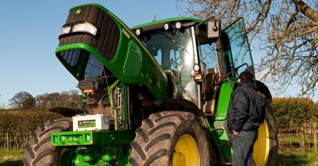 ftc-and-states-file-lawsuit-against-john-deere-over-farmers’-‘right-to-repair’