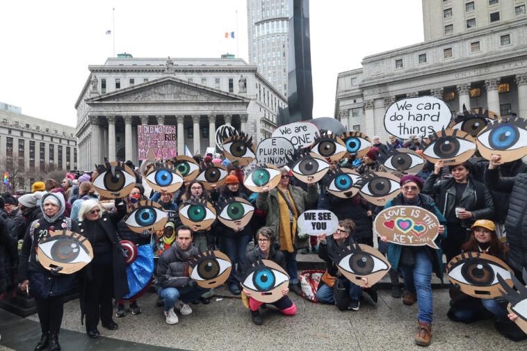 small-showing-at-nyc-people’s-march-ahead-of-trump-inauguration