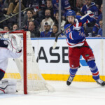 mika-zibanejad-‘energy’-display-impresses-rangers’-peter-laviolette