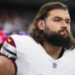 commanders-lose-key-ol-sam-cosmi-to-torn-acl-ahead-of-nfc-championship-game-vs.-eagles