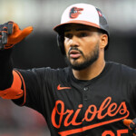 mlb-free-agency:-blue-jays-reportedly-signing-anthony-santander;-dodgers-adding-roki-sasaki,-tanner-scott