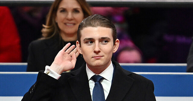 watch-—-‘americans-love-barron!’:-inauguration-crowd-cheers-president-trump’s-youngest-son