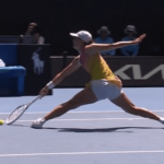 iga-swiatek-benefits-from-‘terrible’-double-bounce-controversy-at-australian-open