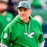 eagles-dc-vic-fangio,-a-defensive-savant,-created-a-force-that-has-philly-on-the-cusp-of-a-super-bowl