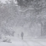 blizzard-blasts-texas,-florida-and-louisiana-—-paralyzing-communities-with-record-breaking-snow