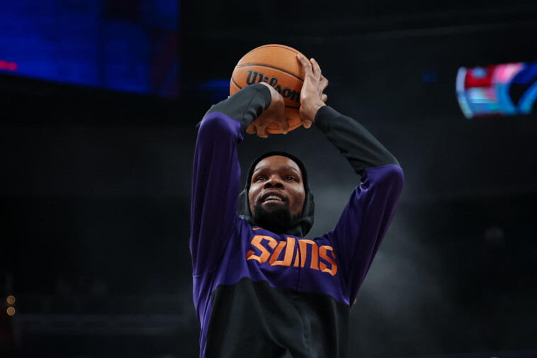 while-trade-rumors-swirl,-kevin-durant-believes-he-can-lift-suns:-‘i-ain’t-a-regular-36-year-old’