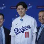 dodgers-introduce-roki-sasaki,-who-says-shohei-ohtani,-yoshinobu-yamamoto-didn’t-influence-his-decision-to-join-team