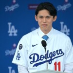 japanese-phenom-roki-sasaki-says-he-wants-to-try-an-‘american-hamburger’-after-signing-with-the-dodgers