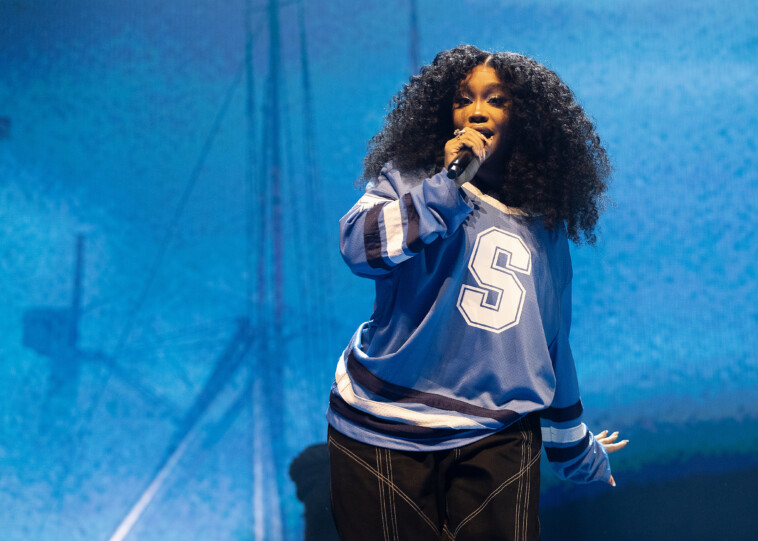 sza-to-join-kendrick-lamar-as-a-guest-during-super-bowl-halftime-performance