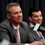 former-ohio-state-coach-urban-meyer-takes-aim-at-‘idiots-on-social-media’-after-buckeyes-win-national-title