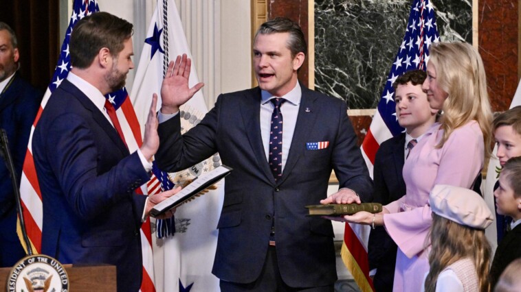 hegseth-delivers-remarks-after-being-sworn-in:-‘i-want-to-thank-the-warfighters’