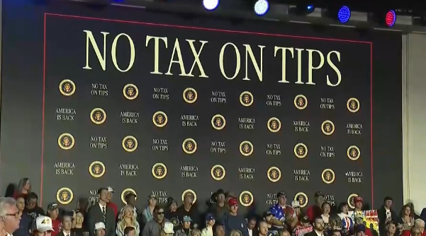 watch:-crowd-goes-wild-as-trump-announces-“no-tax-on-tips”-and-teases-elimination-of-income-tax-in-las-vegas