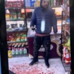 nyc-man-loses-four-fingers-after-being-attacked-by-machete-wielding-maniac