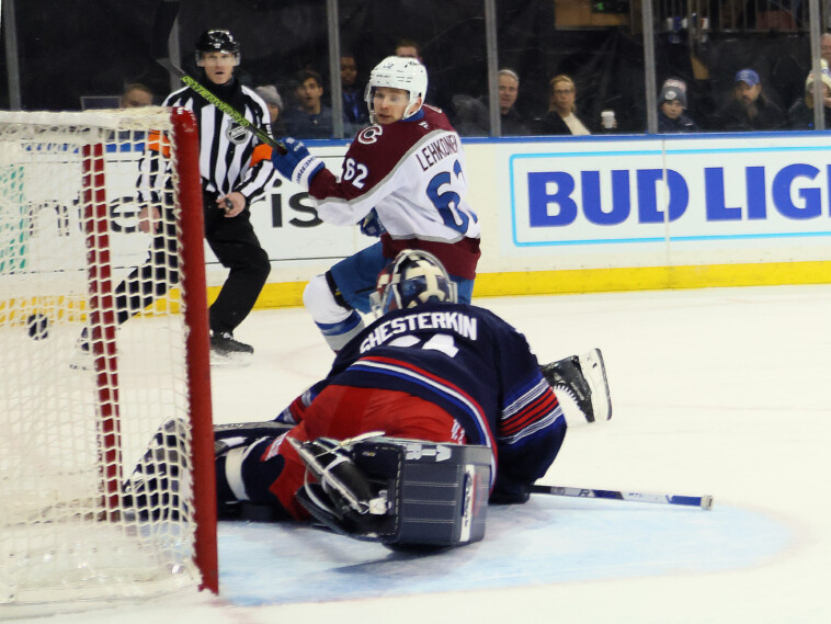 rangers’-season-saving-point-streak-stopped-in-crushing-fashion-by-late-avalanche-goal