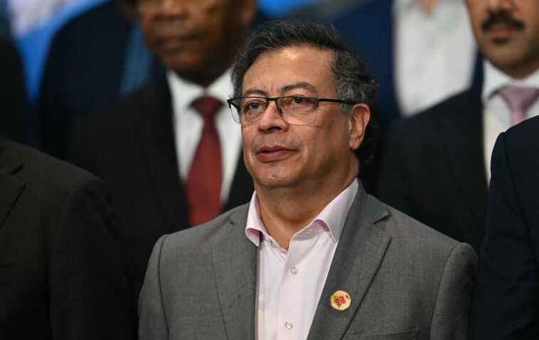 colombia’s-president-gustavo-petro-buckles-under-trump’s-trade-war-threat-—-offers-presidential-plane-for-deportation-flights