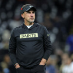 bears-hire-former-saints-head-coach-dennis-allen-as-next-dc,-declan-doyle-as-oc