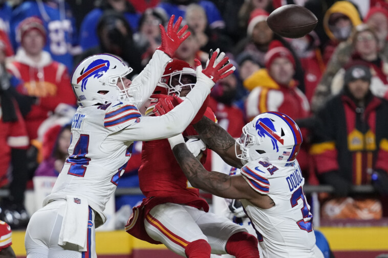 refs’-confusing-ruling-on-questionable-xavier-worthy-catch-gives-chiefs-big-break-in-afc-championship