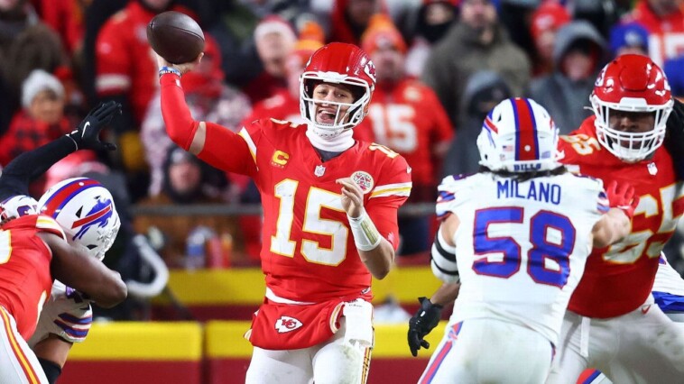 chiefs-into-sb-in-quest-for-third-straight-title