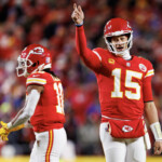 ‘this-came-right-down-to-an-inch’:-clutch,-controversial-play-helps-chiefs-take-another-step-toward-immortality